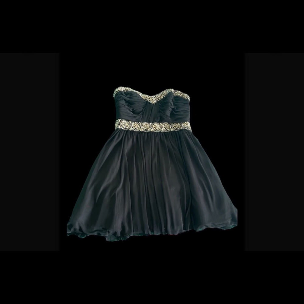 Black strapless homecoming dress